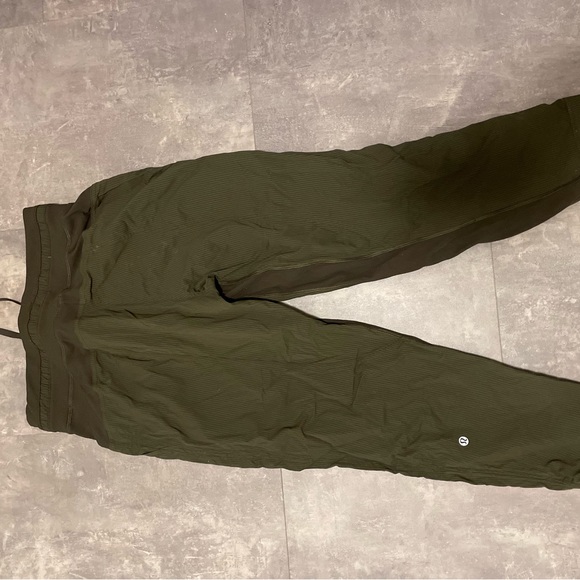 Dance studio joggers cropped - Picture 1 of 2